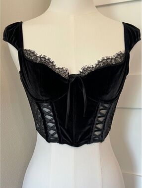 Victoria's Secret Dream Angels Velvet Corset Top